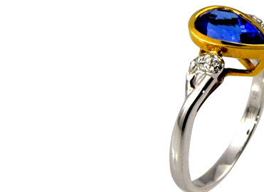 2 Tone Tanzanite Ring
