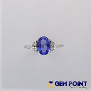 Tanzanite Ring Oval Shape With Diamond 9